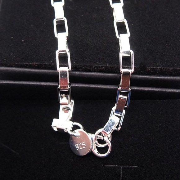 Stunning 4mm Wide Long Box Bracelet Stamped .925 Solid Sterling Silver - Picture 6 of 10